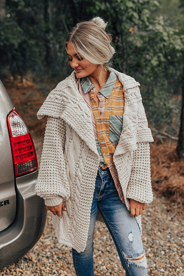 Mountain View Cable Knit Cardigan In Ivory