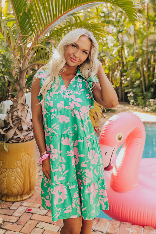 Cabana Date Floral Dress In Kelly Green