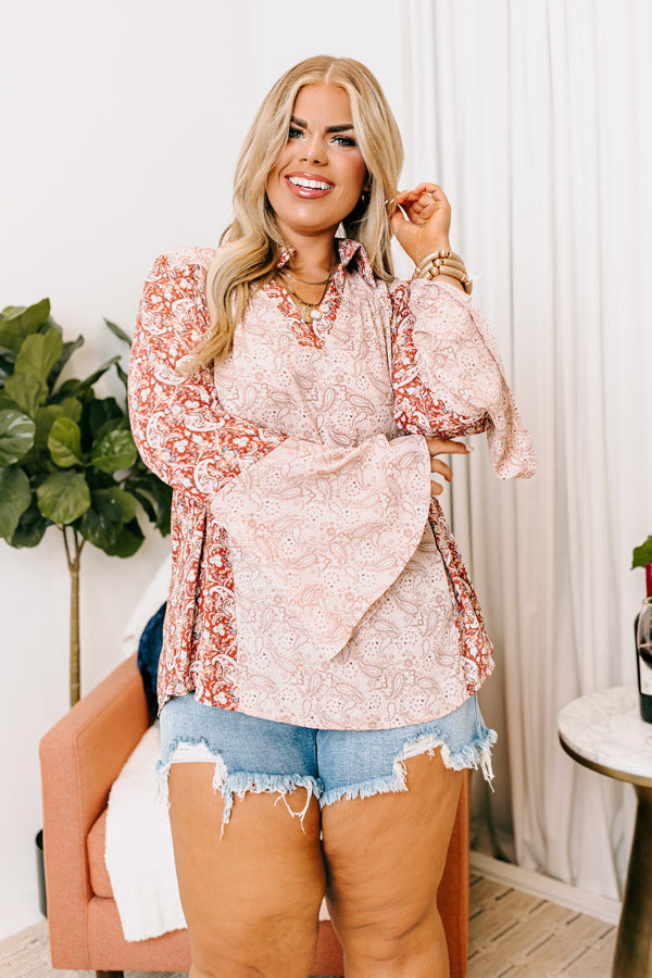 Listening To Records Paisley Shift Top Curves Image - 4