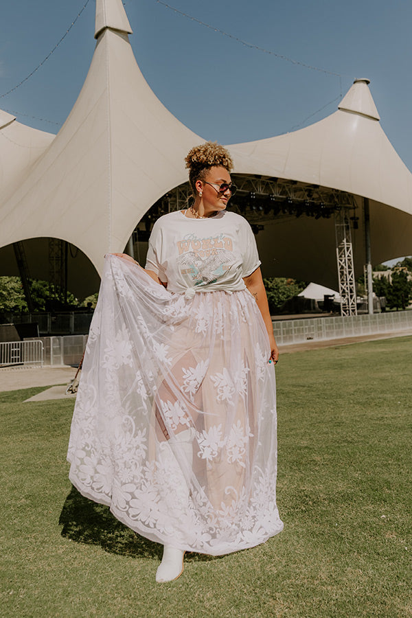 Encore Please Maxi Dress In White Curves Image - 3