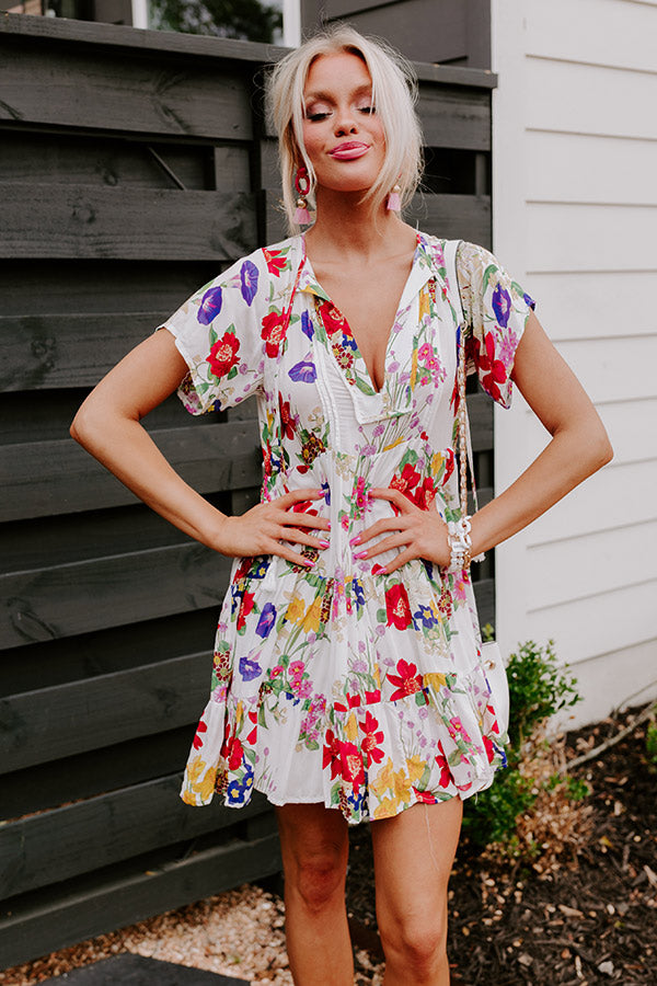 Movie Moment Floral Shift Dress Image - 4