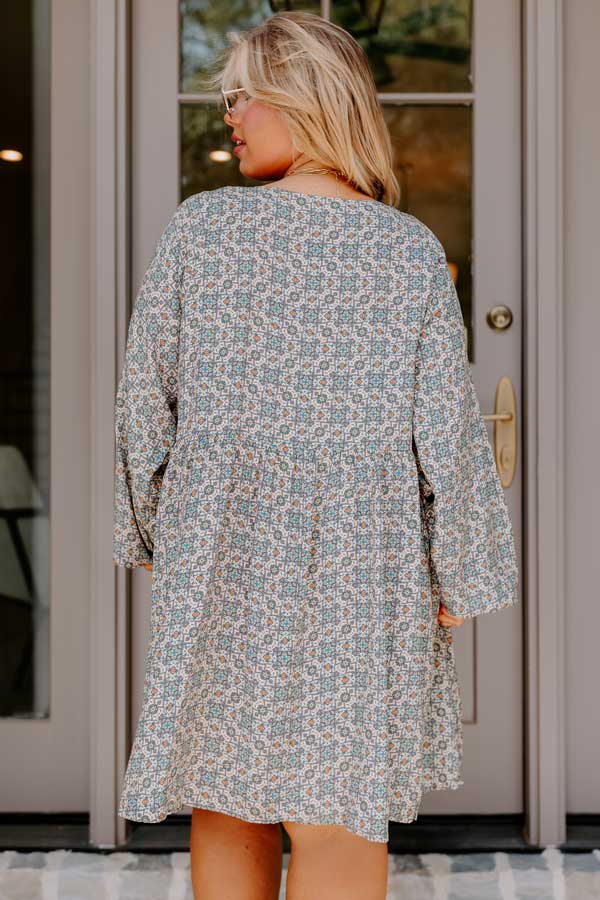 Maple Grove Shift Dress In Beige Curves Image - 4