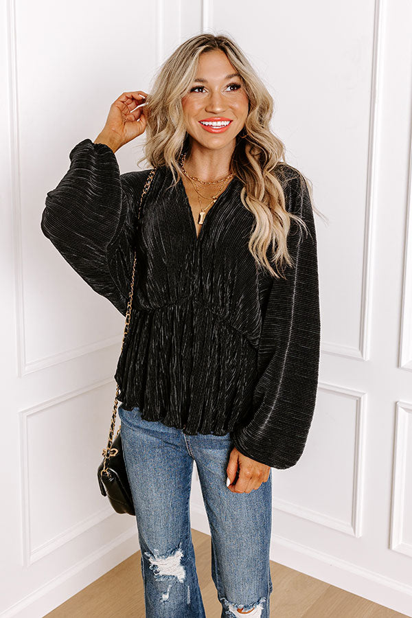Cider So Sweet Pleated Top In Black Image - 1