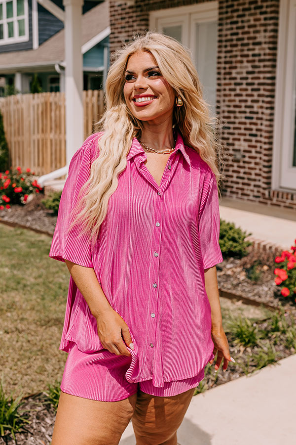 Tour The Town Pleated Top In Pink Curves