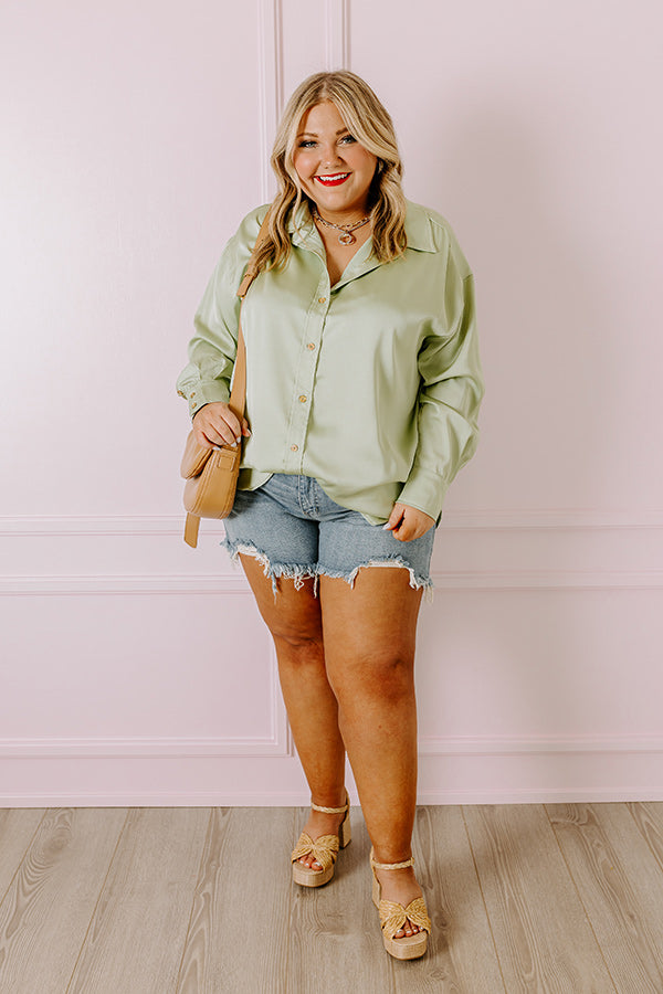 Simply Charmed Button Up In Pear Curves