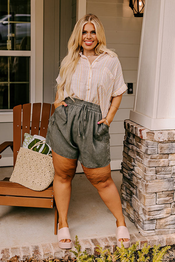 The Aleena High Waist Shorts In Olive Curves