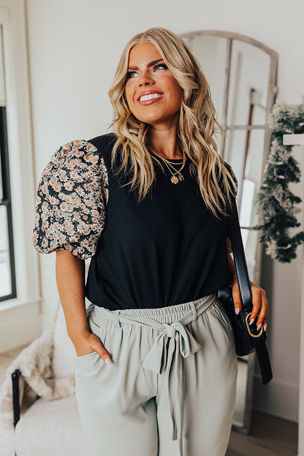 Generate Joy Shift Top in Black Curves Image - 3