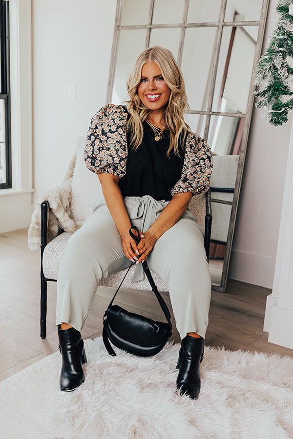 Generate Joy Shift Top in Black Curves Image - 1