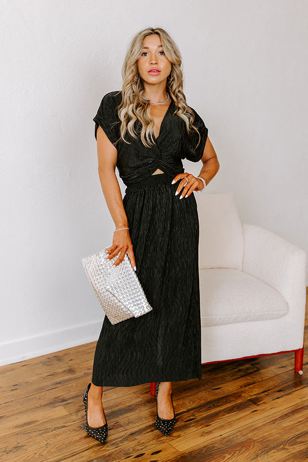 Social And Chic Pleated Skirt Image - 2