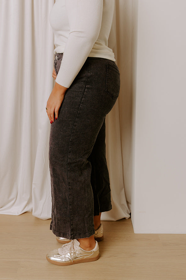 The Dex High Waist Straight Leg Jean In Black Curves Image - 3