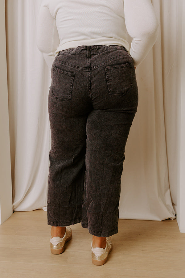 The Dex High Waist Straight Leg Jean In Black Curves Image - 4