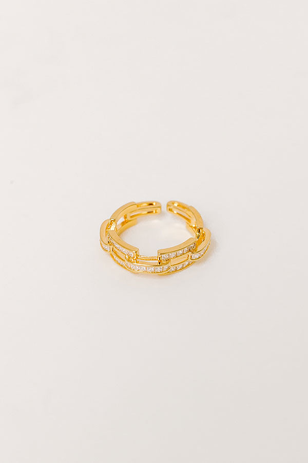 Love Link Ring in Gold
