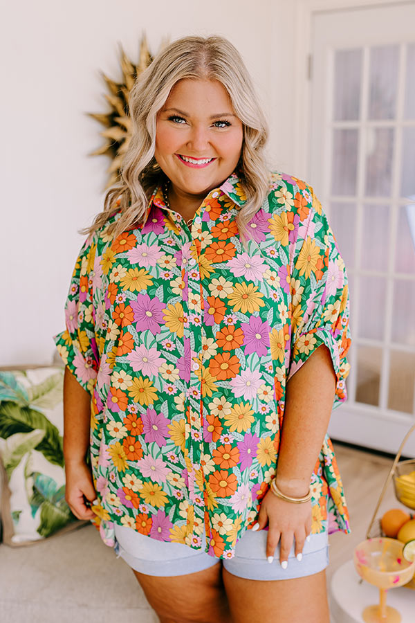 Flower Power Shift Top in Green Curves Image - 2