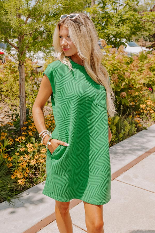 Sunny Days Shift Dress in Green Image - 3