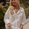 Manhattan Meeting Shift Top In White Curves Image - 1