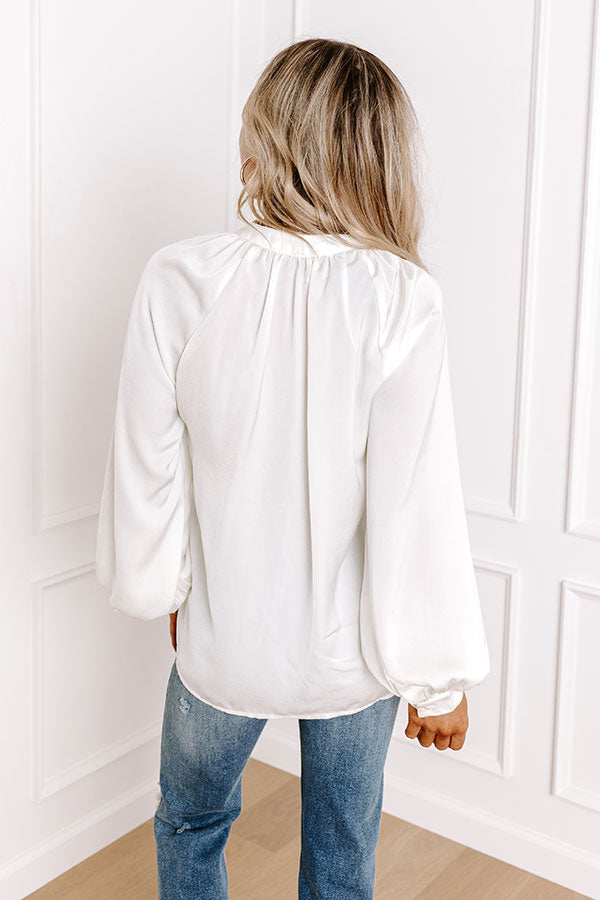 Manhattan Chic Ruffle Top in Ivory Image - 4