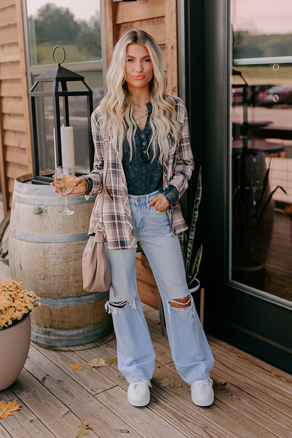 Hot Cider Sippin Vintage Wash Top in Navy Image - 2