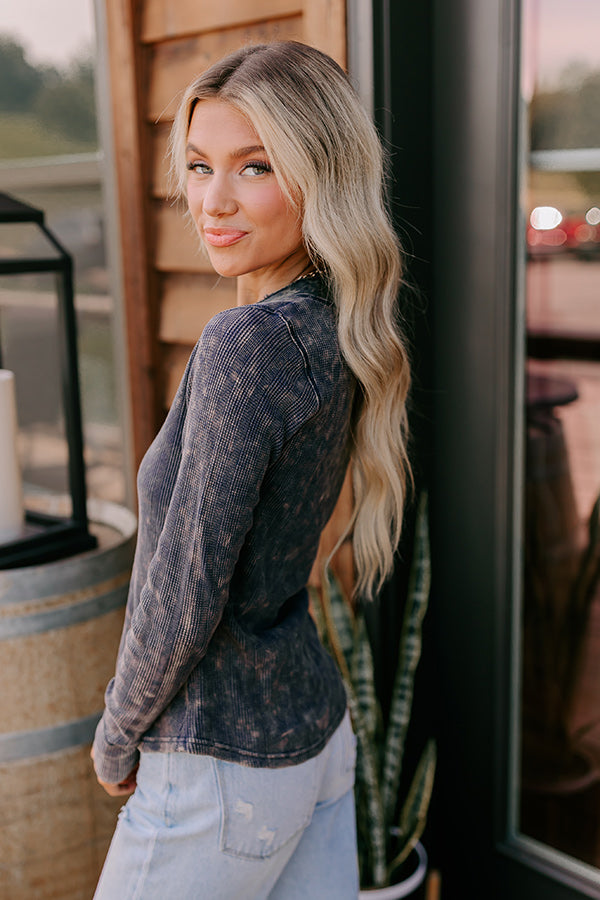 Hot Cider Sippin Vintage Wash Top in Navy Image - 5