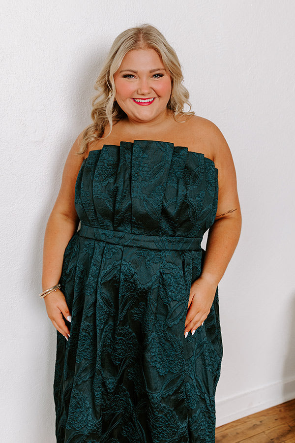 Night At The Gala Jacquard Midi in Dark Hunter Green Curves Image - 3