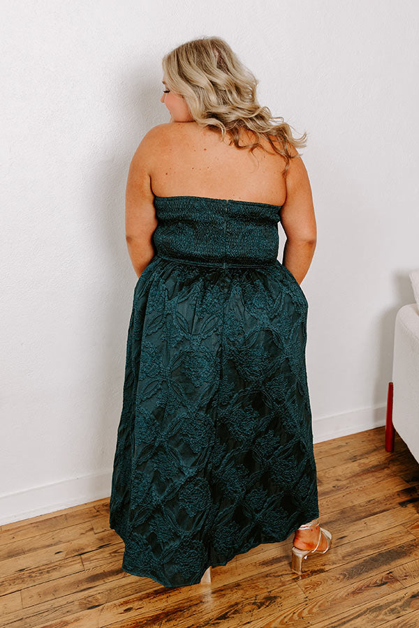 Night At The Gala Jacquard Midi in Dark Hunter Green Curves Image - 5
