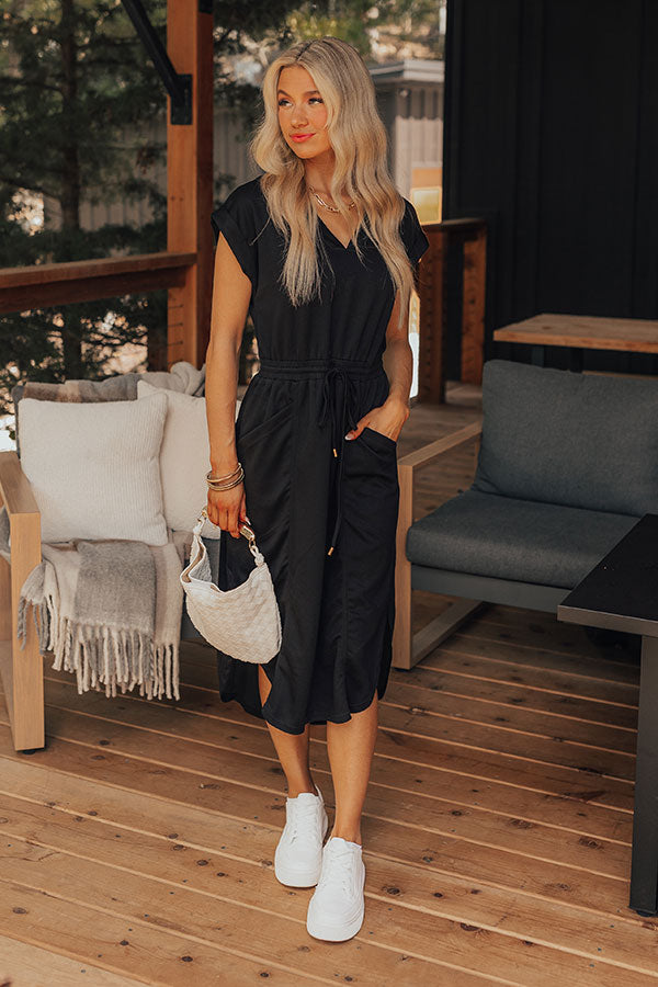 Madison Avenue Stroll Midi in Black Image - 1