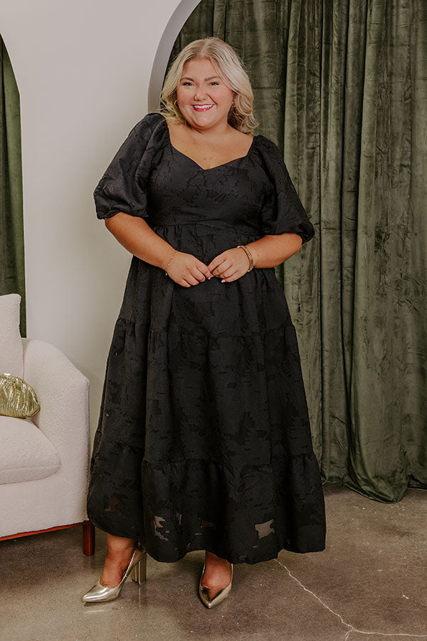 Modern Muse Jacquard Midi Curves Image - 4