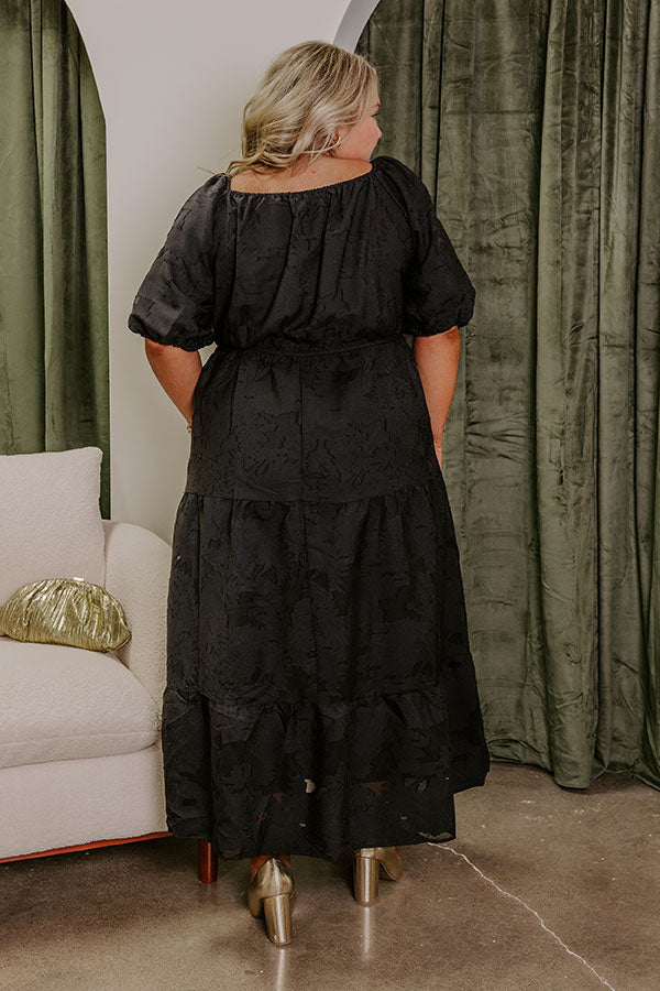 Modern Muse Jacquard Midi Curves Image - 3