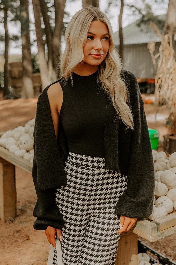 Snuggle Season Knit Cardigan in Black Image - 2