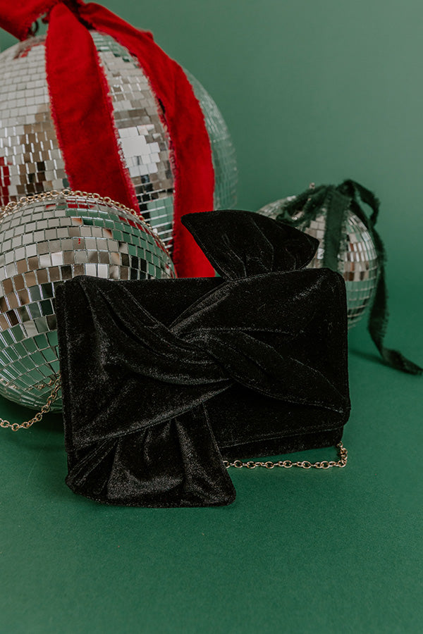 Shiraleah Cora Velvet Clutch Image - 1