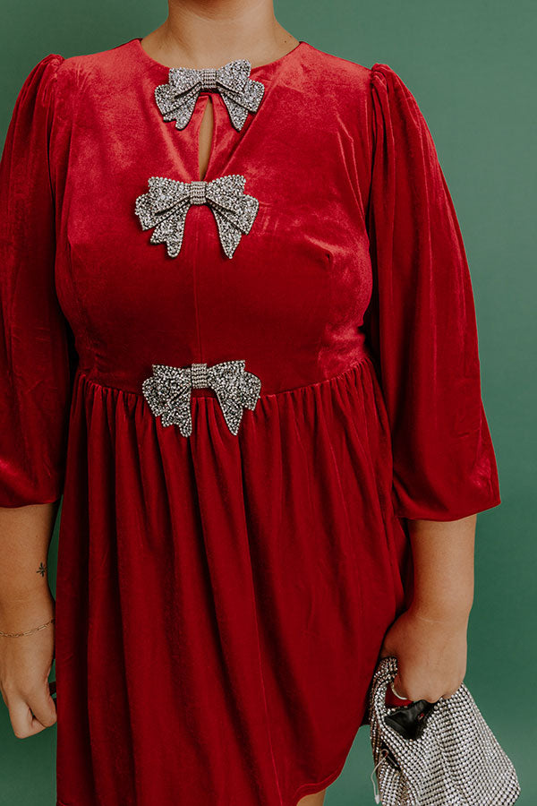 Bows And Kisses Velvet Mini Dress in Crimson Curves Image - 4