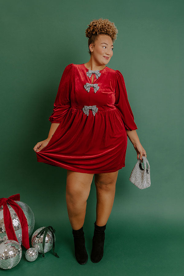 Bows And Kisses Velvet Mini Dress in Crimson Curves Image - 2