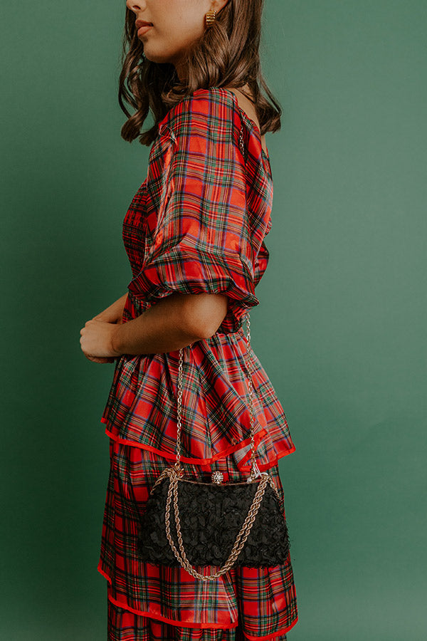 Maxi Ruffle Evening Purse in Black Image - 1