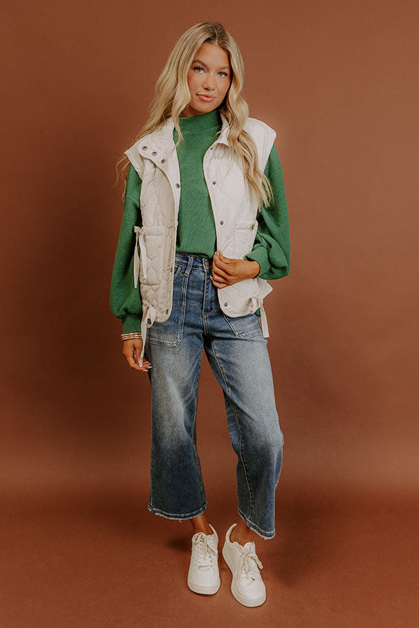 Cabin Mornings Quilted Vest in Ivory Image - 2