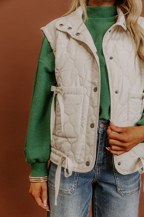 Cabin Mornings Quilted Vest in Ivory Image - 4