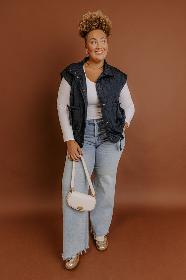 Cabin Mornings Quilted Vest in Navy Curves Image - 2