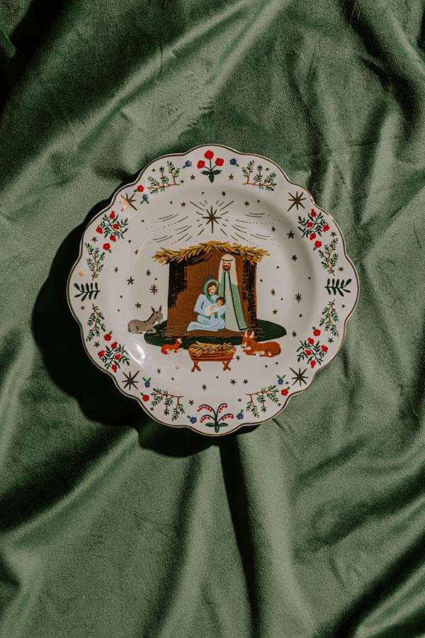 Rifle Paper Co. Nativity Porcelain Dessert Plate Set Image - 4