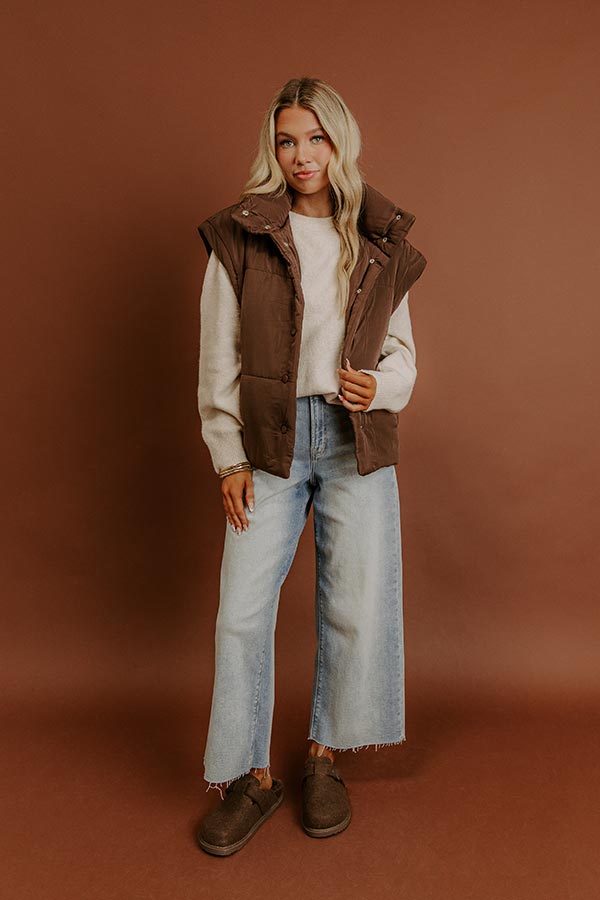 Brisk Stroll Puffer Vest in Chestnut Image - 3