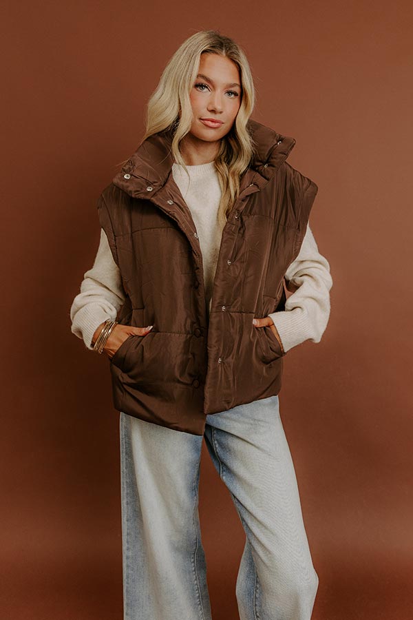 Brisk Stroll Puffer Vest in Chestnut Image - 4