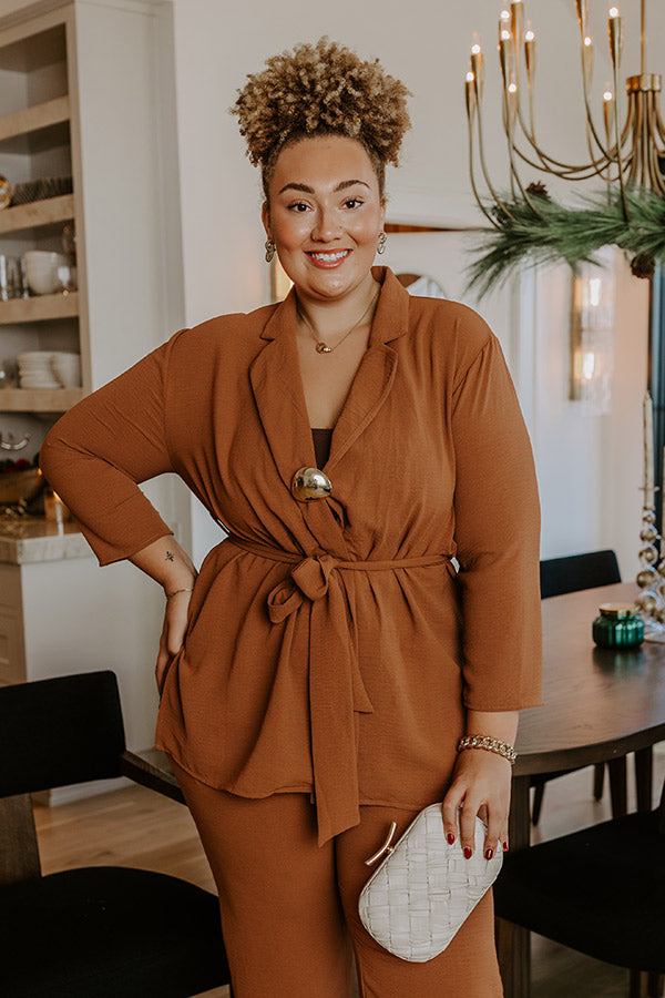 First Class Plans Belted Lightweight Jacket in Camel Curves Image - 4