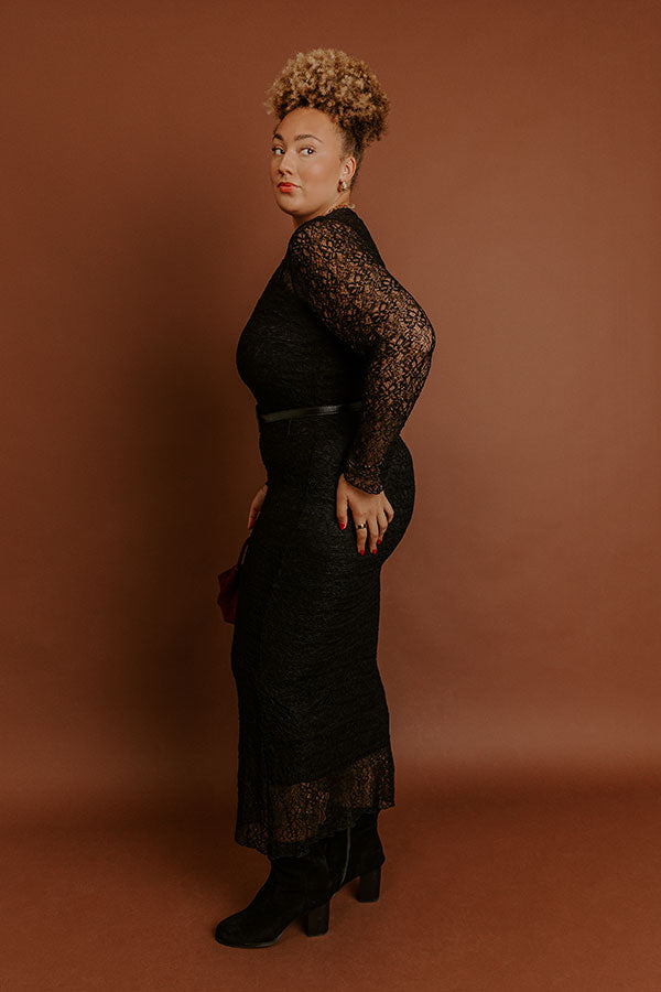 Twilight Muse Lace Maxi Dress in Black Curves Image - 5