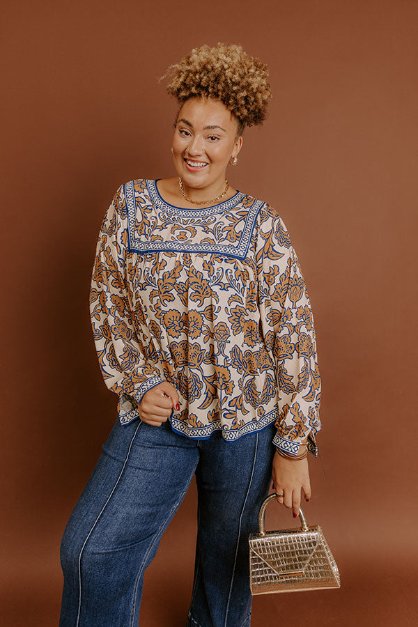 Hidden Attraction Floral Top Curves Image - 2