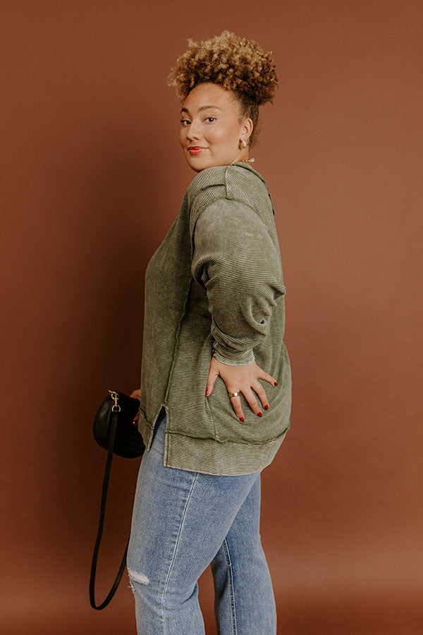 Modern Cozy Vintage Wash Ribbed Sweatshirt in Olive Curves Image - 4