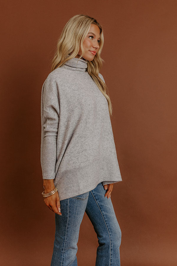 Fireside Cuddles Sweater in Grey Image - 5