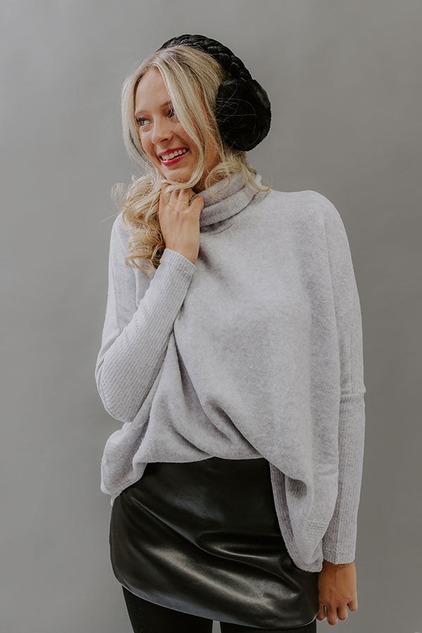 Fireside Cuddles Sweater in Grey Image - 1