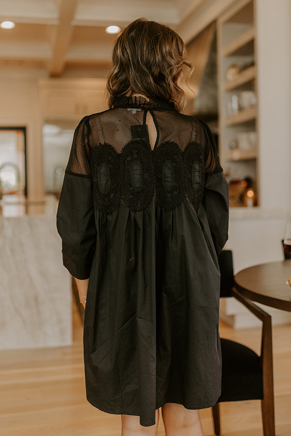 Chic Agenda Lace Applique Mini Dress in Black Image - 4