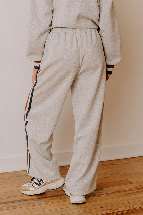 Central Park Chic High Waist Wide Leg Pants in Grey Image - 4