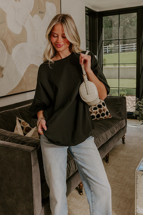 Ever So Effortless Oversized Tee in Black Image - 1