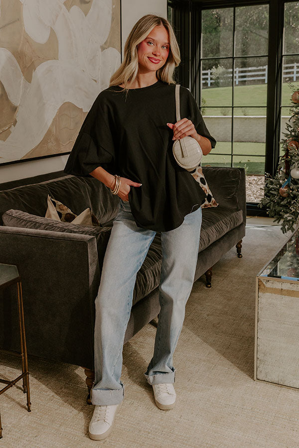 Ever So Effortless Oversized Tee in Black Image - 2