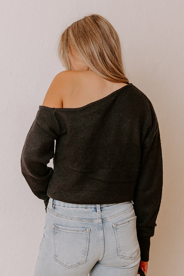 Comfy and Chic Asymmetrical Sweater Top in Black Image - 4