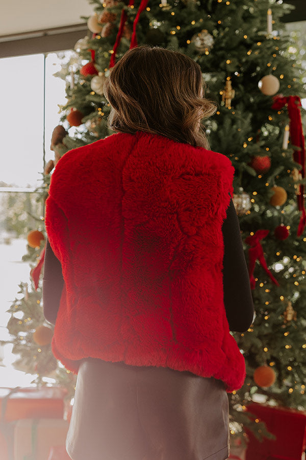 Red Carpet Chic Faux Fur Plush Vest Image - 3